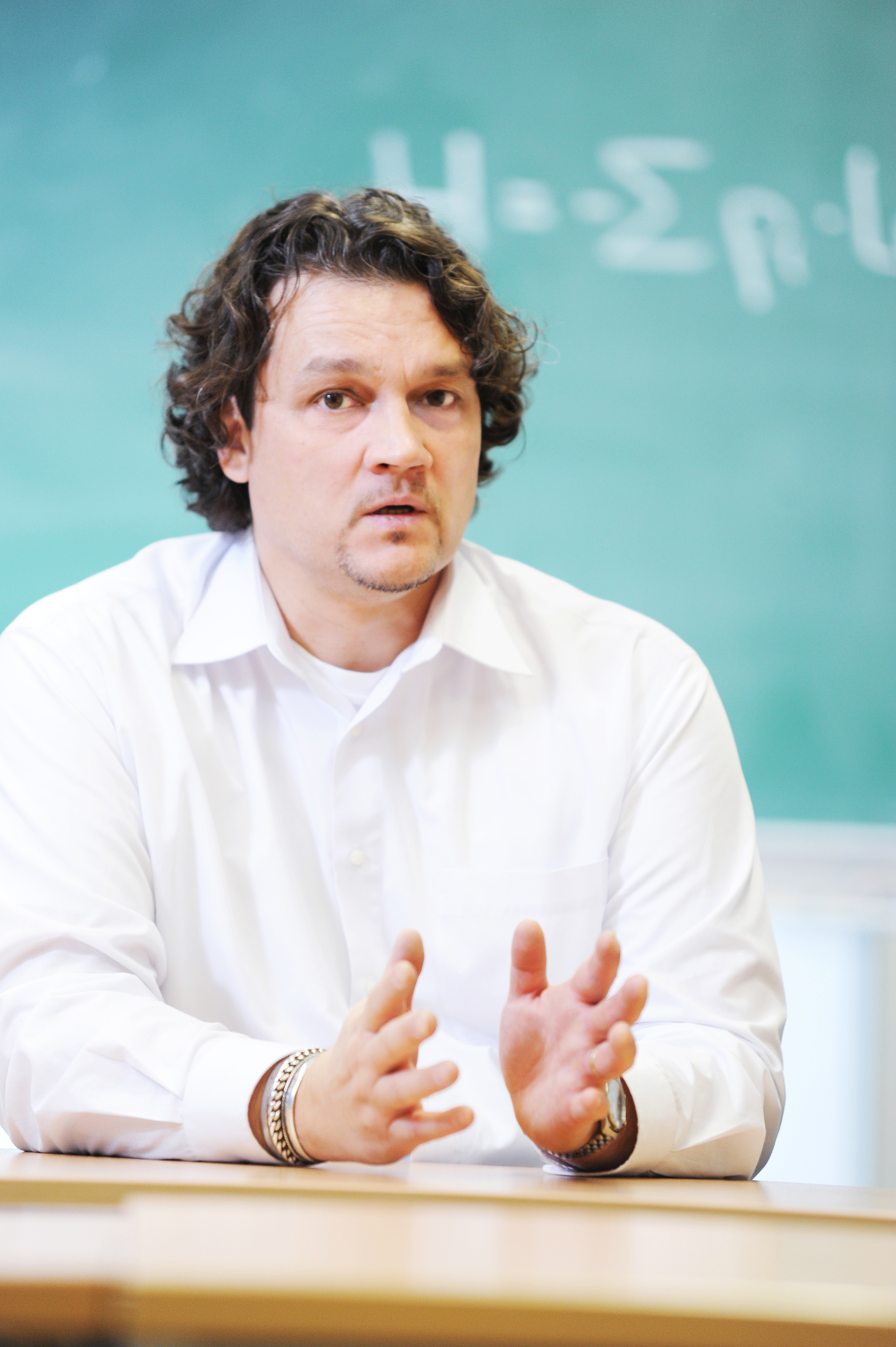 Prof. Dr. Lutz M. Hagen